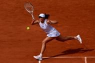 Iga Swiatek in action during the women's singles finals